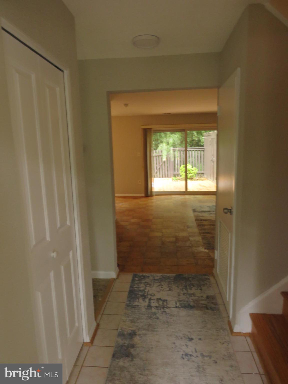 IVY OAK - Residential