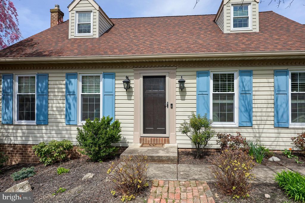 Photo of 805 S Cedar Street, Lititz, PA 17543 (MLS # PALA2049494)