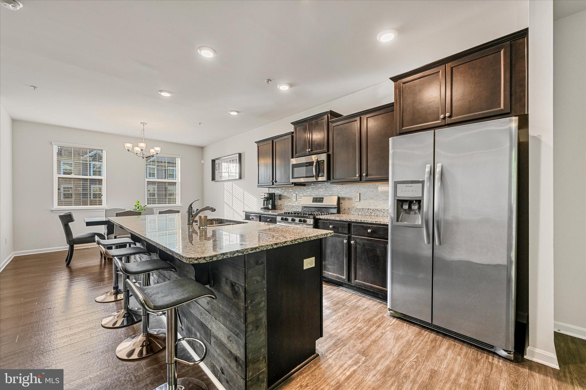 HIDDEN MEADOWS - Residential