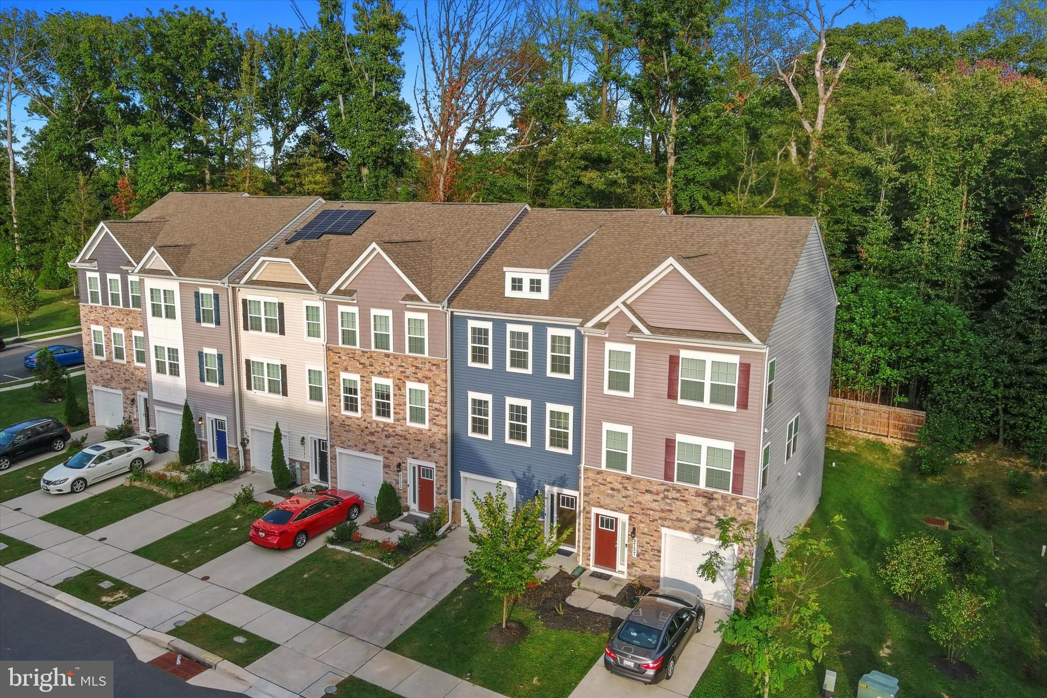 HIDDEN MEADOWS - Residential