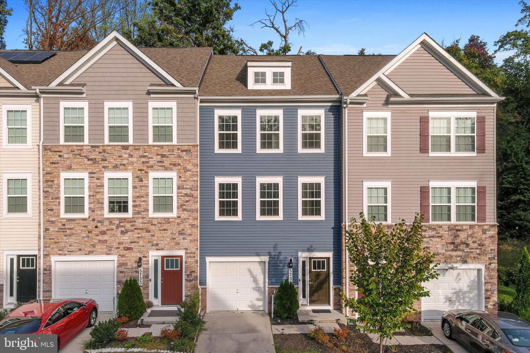 HIDDEN MEADOWS - Residential