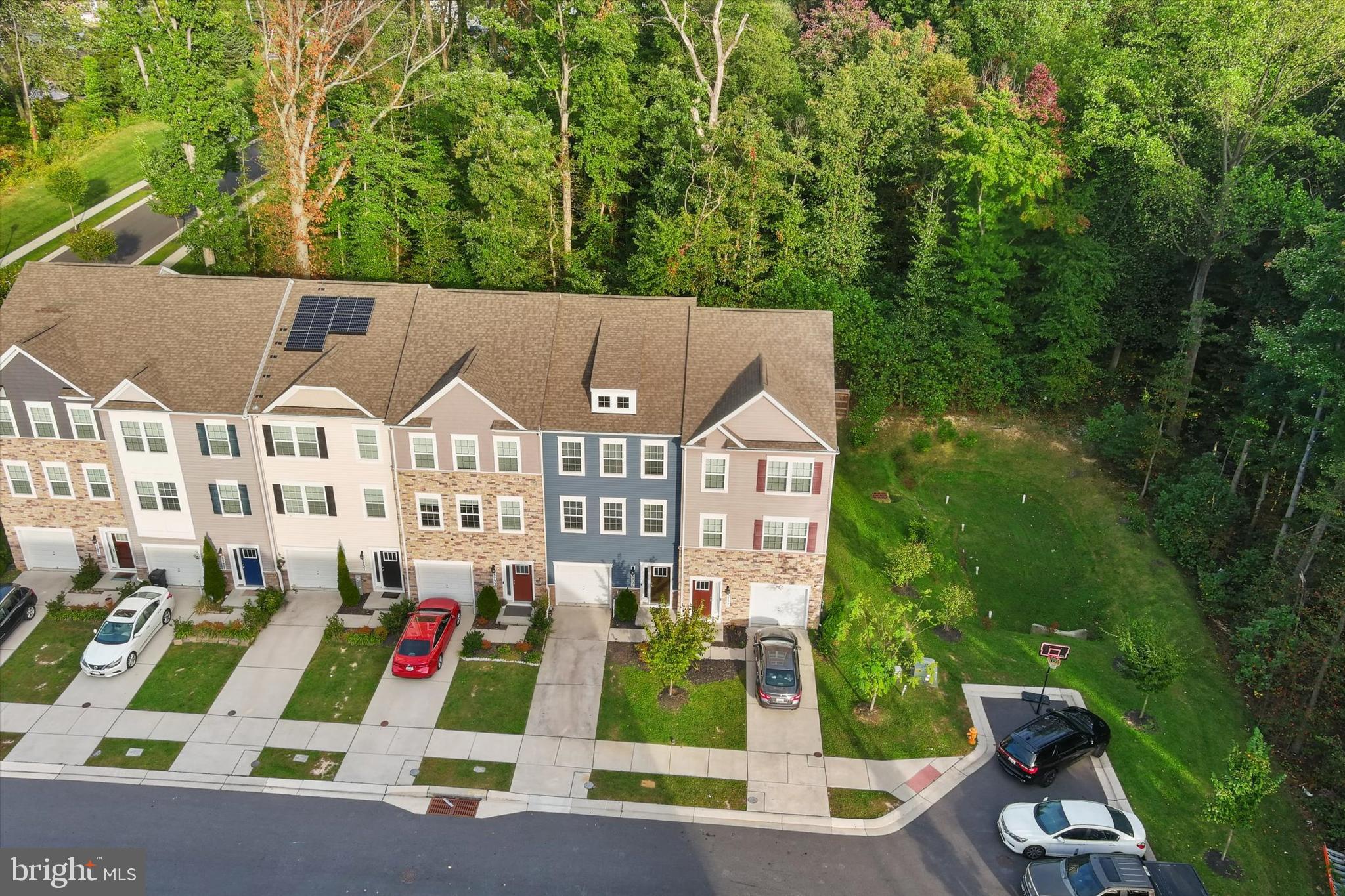 HIDDEN MEADOWS - Residential