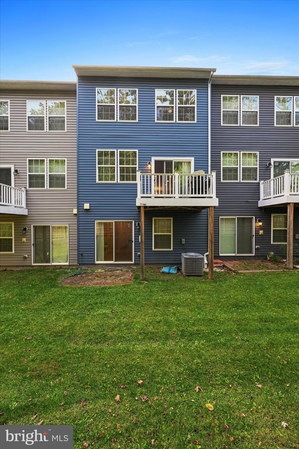 HIDDEN MEADOWS - Residential