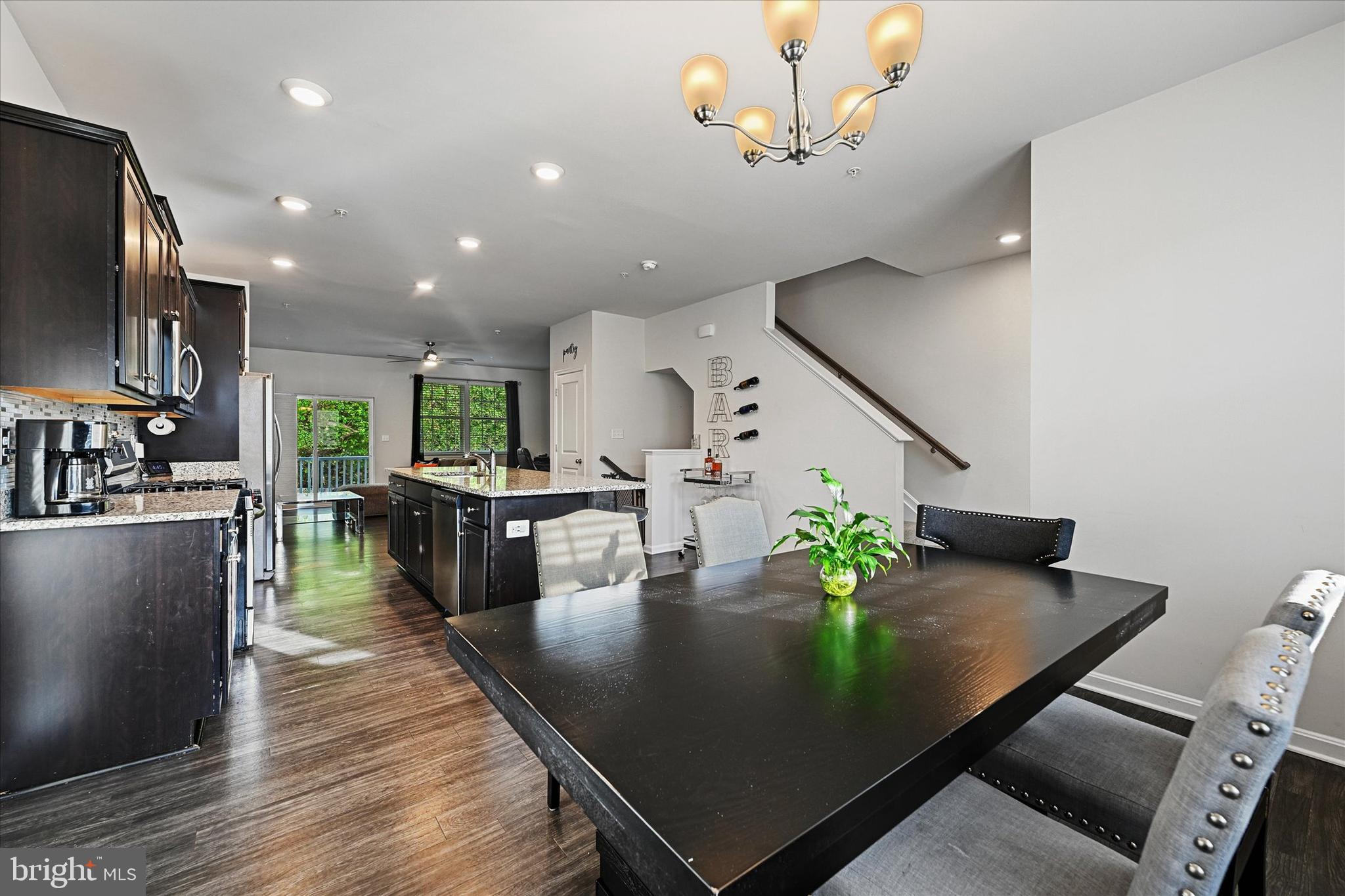 HIDDEN MEADOWS - Residential