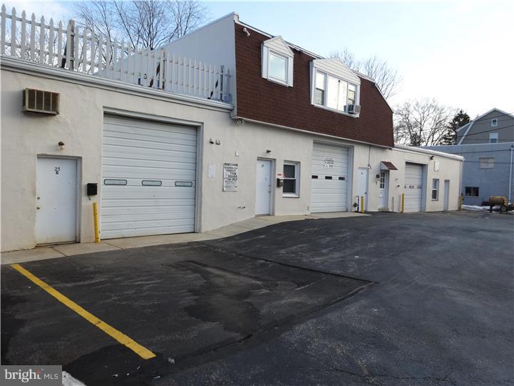 OAKMONT - Commercial Sale