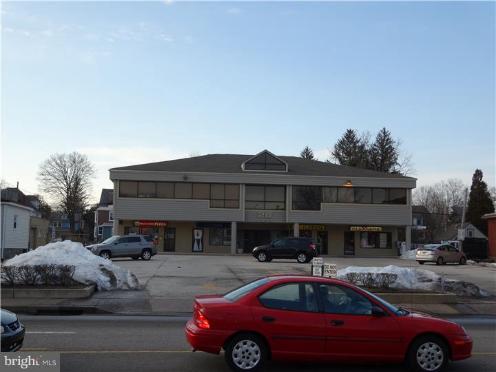 OAKMONT - Commercial Sale