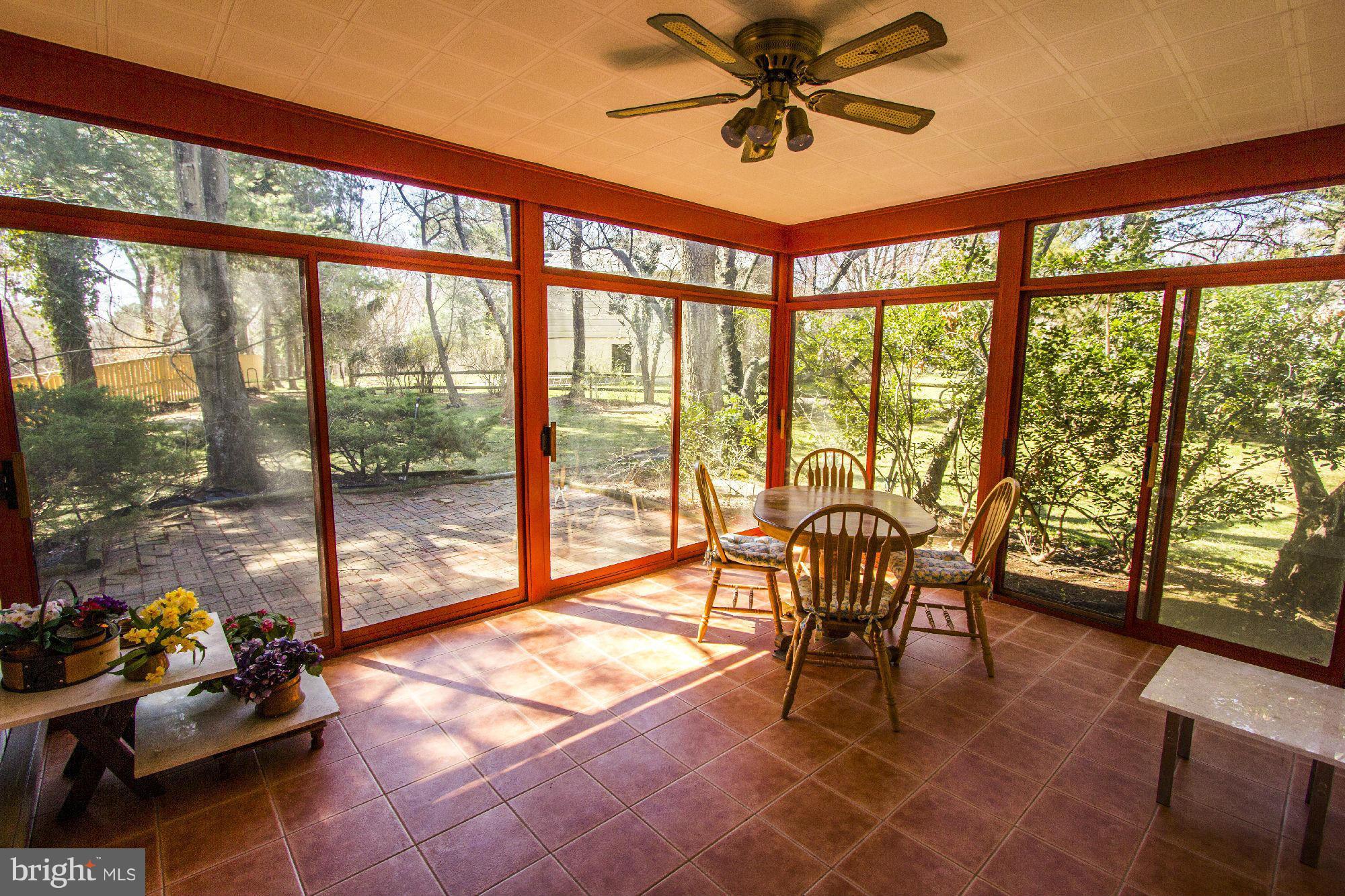 CINNAMON CREEK - Residential