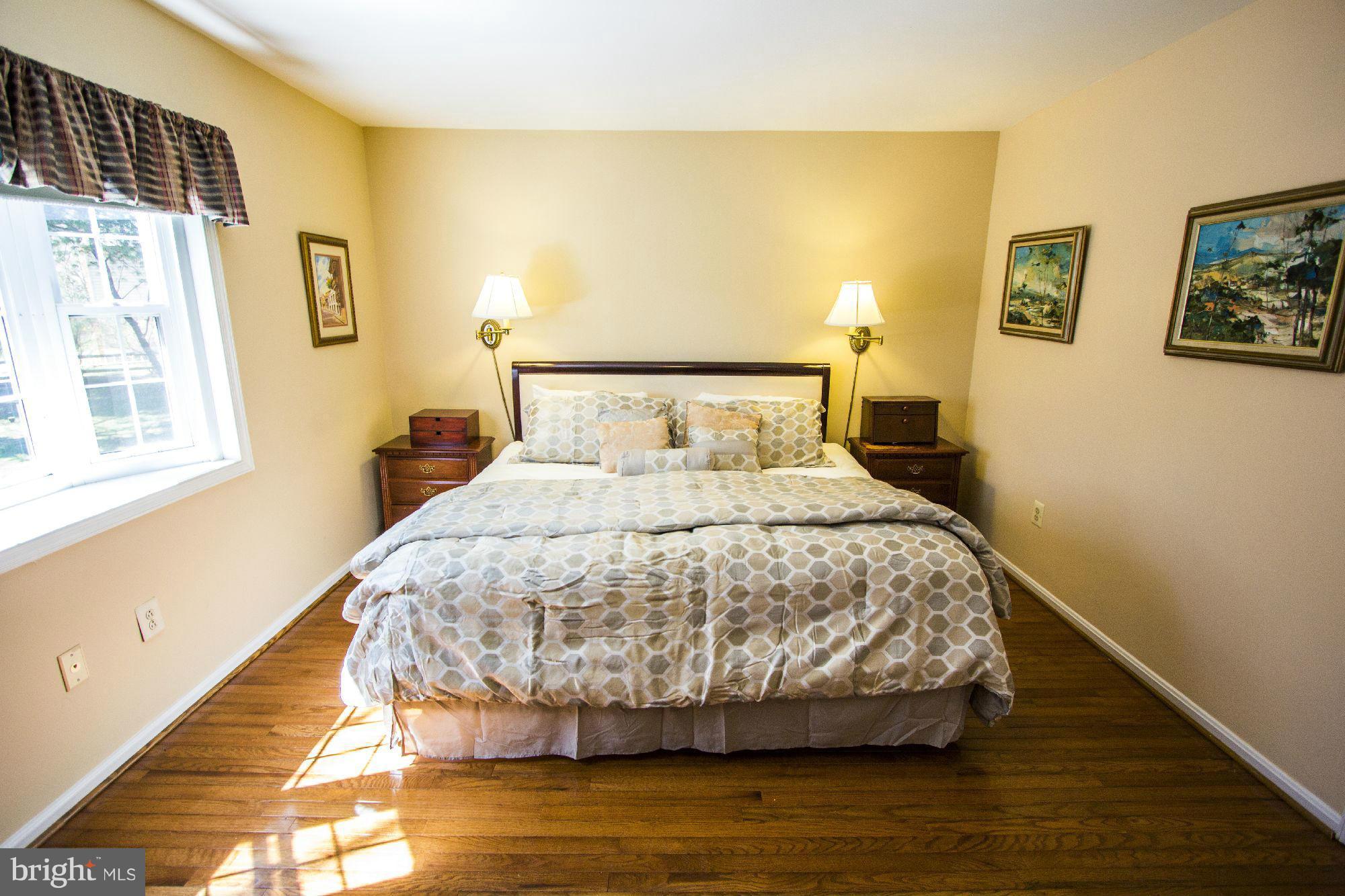 CINNAMON CREEK - Residential