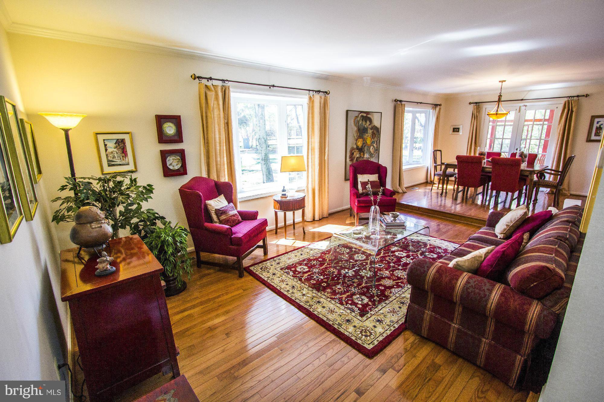 CINNAMON CREEK - Residential