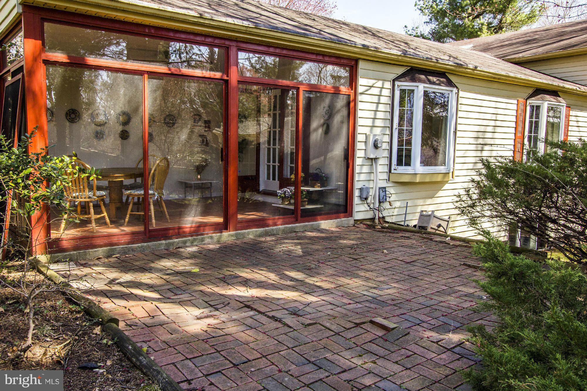 CINNAMON CREEK - Residential