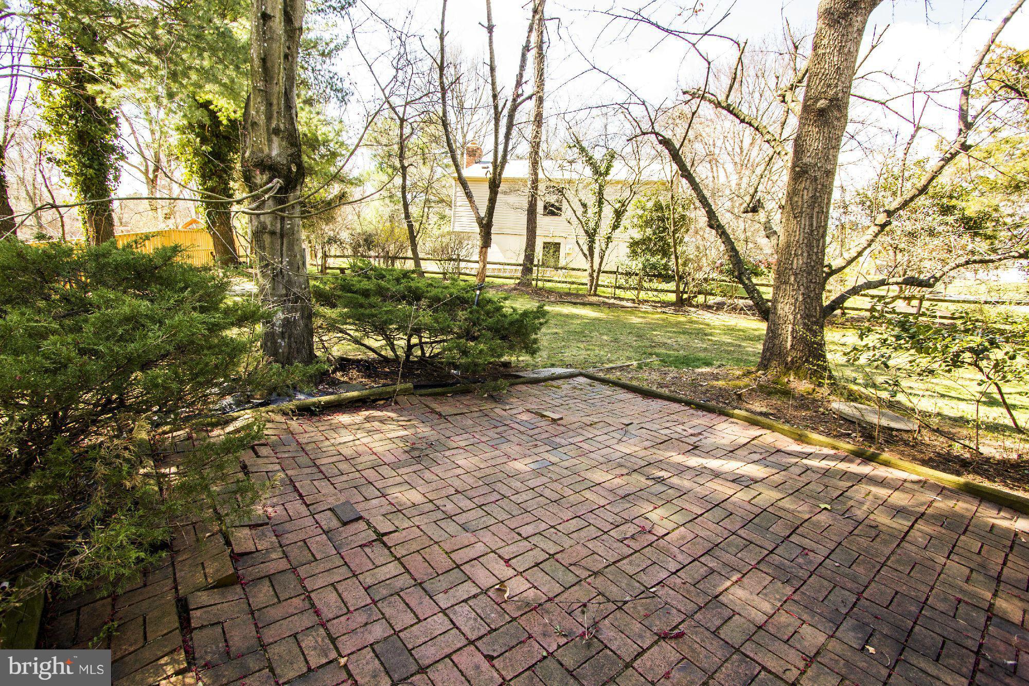 CINNAMON CREEK - Residential