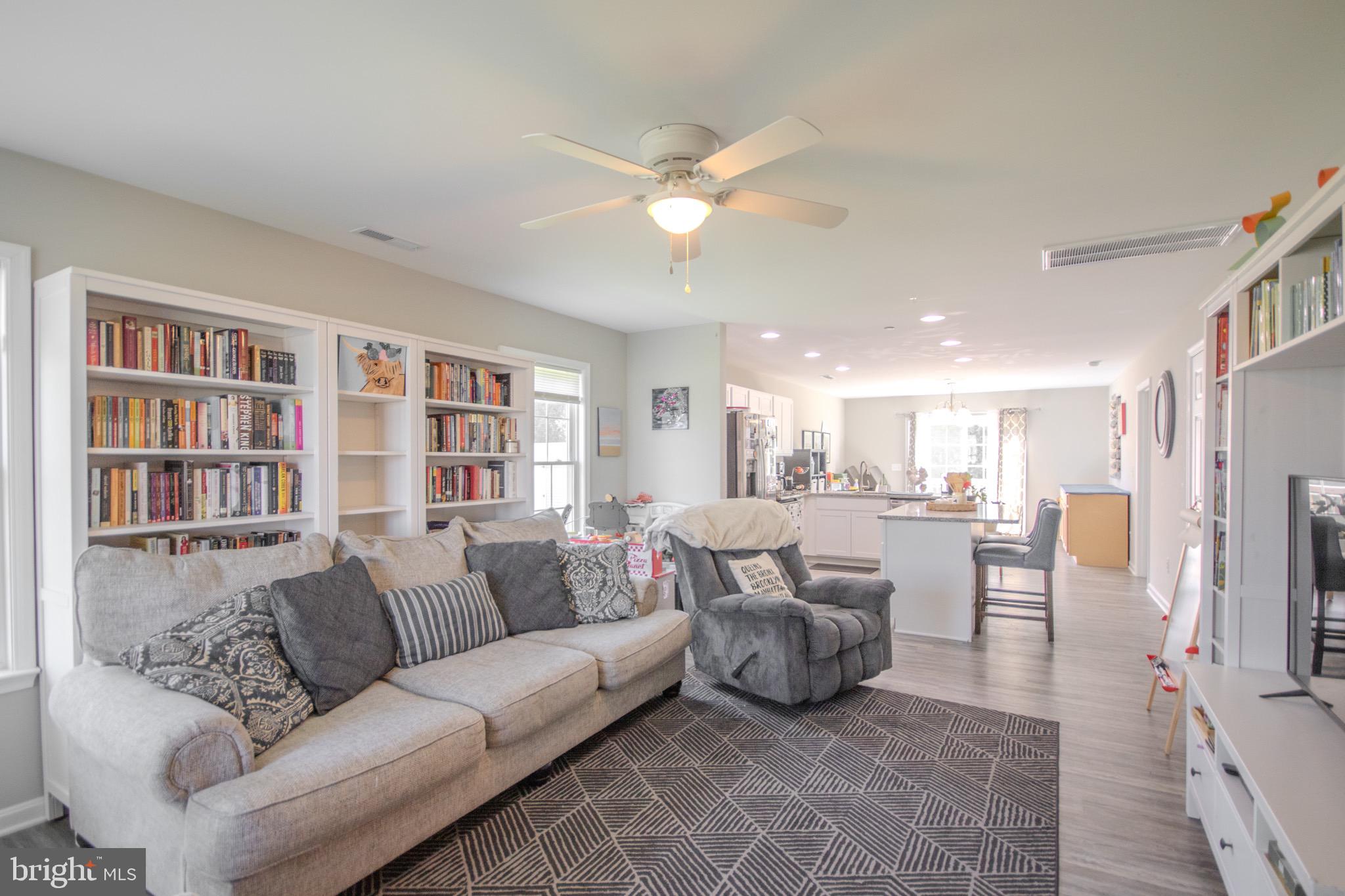 1906 N OLD MILL DRIVE