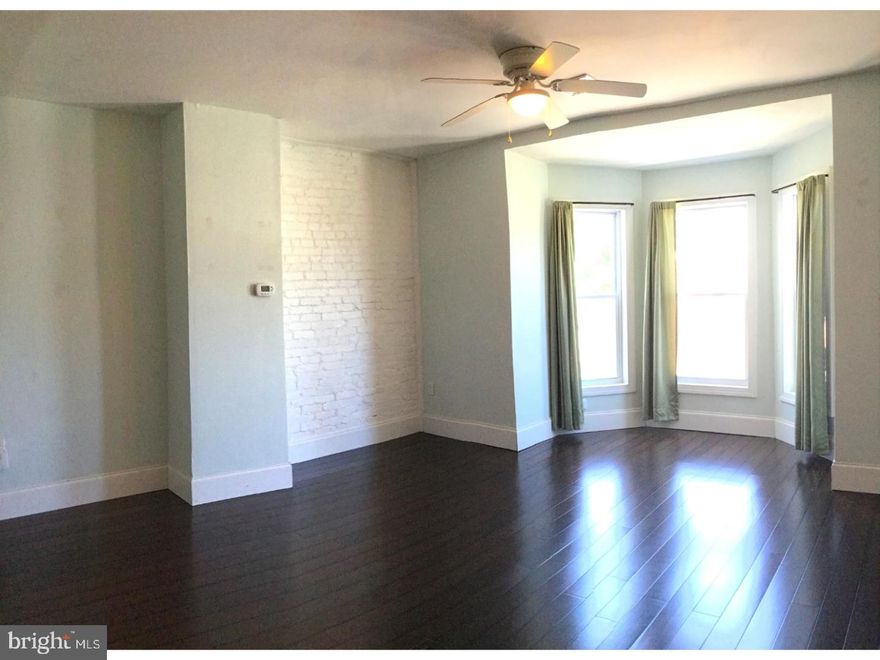 Spacious 2 bedroom, 1 bath apartment featuring old world architecture & high-end amenities including: hardwood floors throughout, an open layout, brand new stainless steel appliances, granite counter-tops, subway tile backsplash, exposed brick & in-unit laundry! Located in beautiful Cedar Park just a half block from Baltimore Avenue. Just a few steps away walk from Satellite Cafe, The Gold Standard Cafe, Dock Street Brewery , Mariposa food Co-op, Greensgrow West and more!    Make your appointment today!!