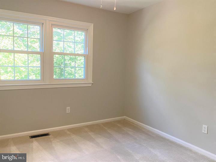 TWINBROOK - Residential Lease