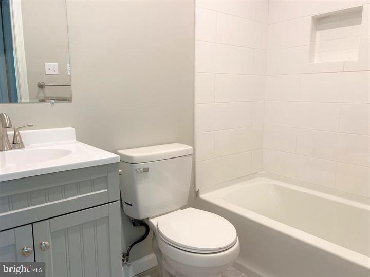 TWINBROOK - Residential Lease