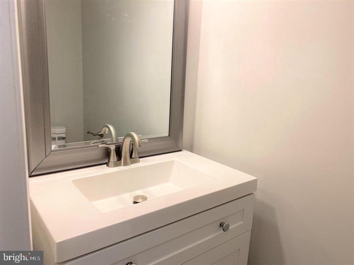 TWINBROOK - Residential Lease