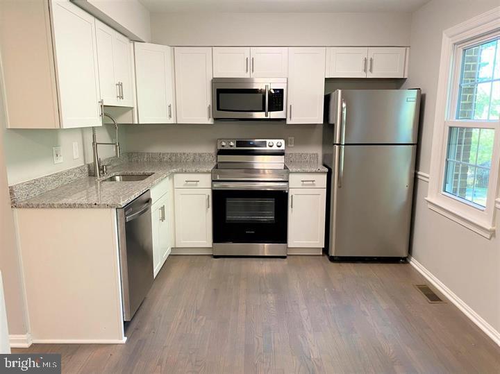 TWINBROOK - Residential Lease