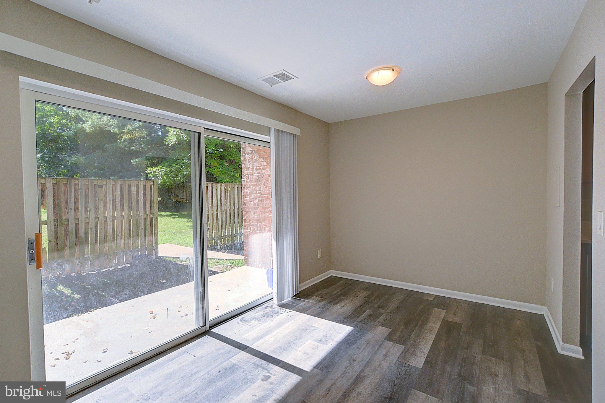 3386 HEWITT AVENUE 101