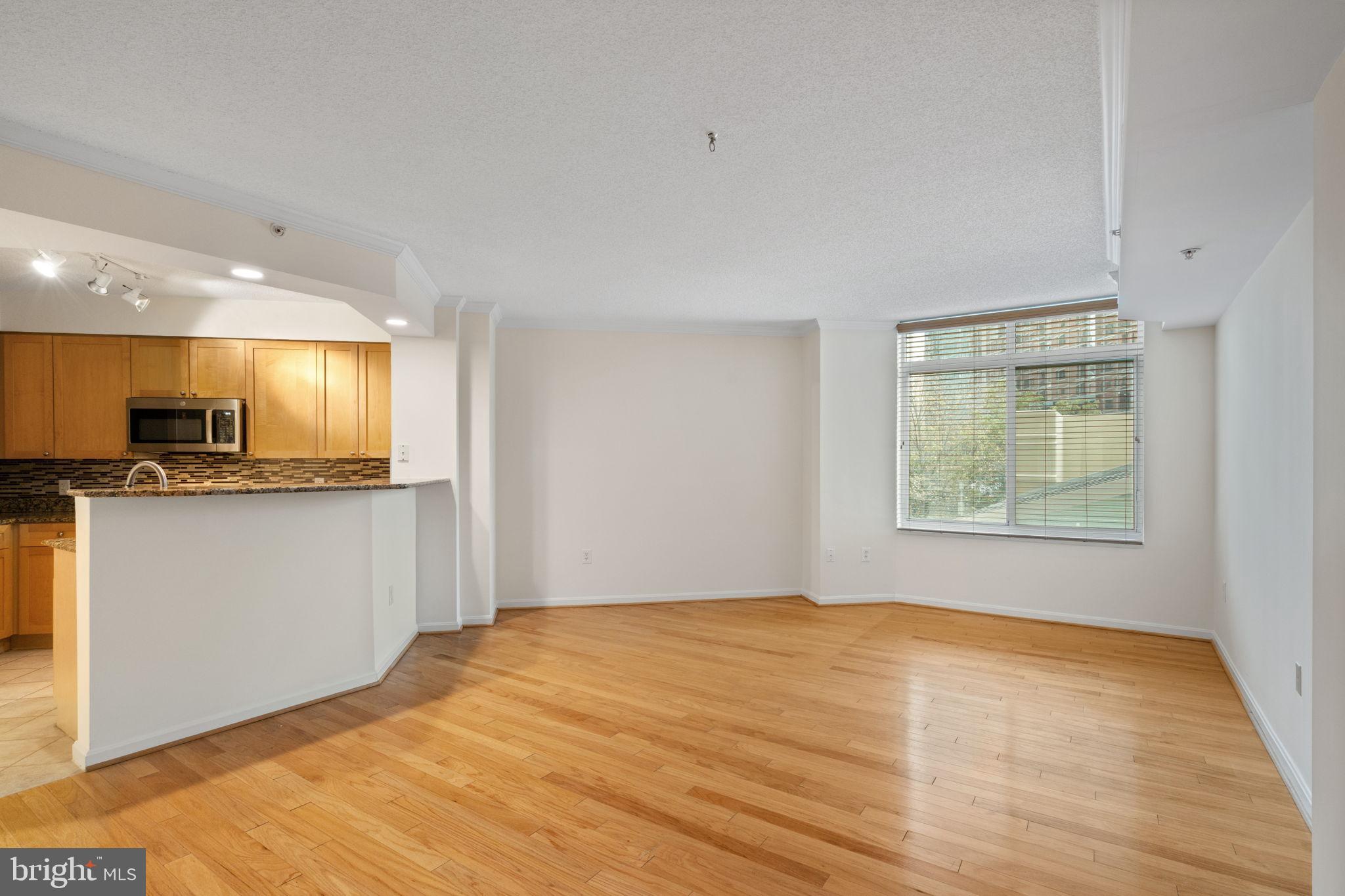 NORTHAMPTON PLACE - Residential Lease