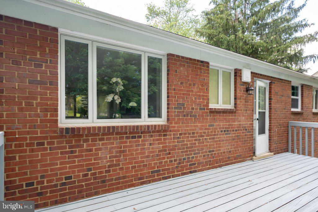 COLUMBIA PINES - Residential