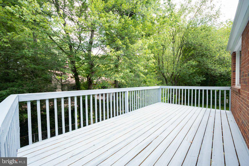 COLUMBIA PINES - Residential