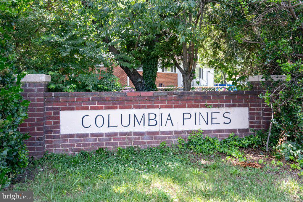 COLUMBIA PINES - Residential