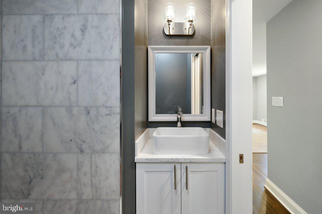 COLUMBIA PINES - Residential