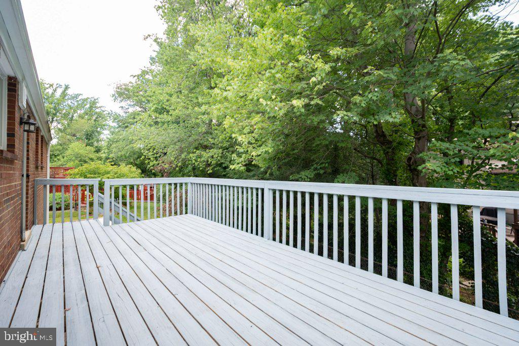 COLUMBIA PINES - Residential