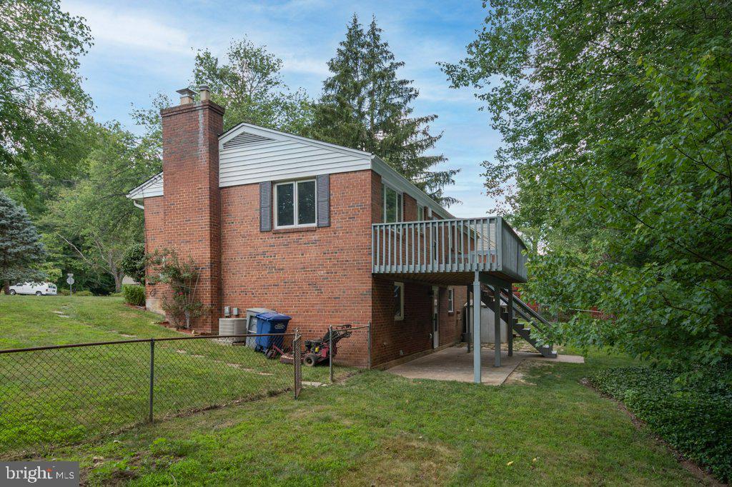 COLUMBIA PINES - Residential