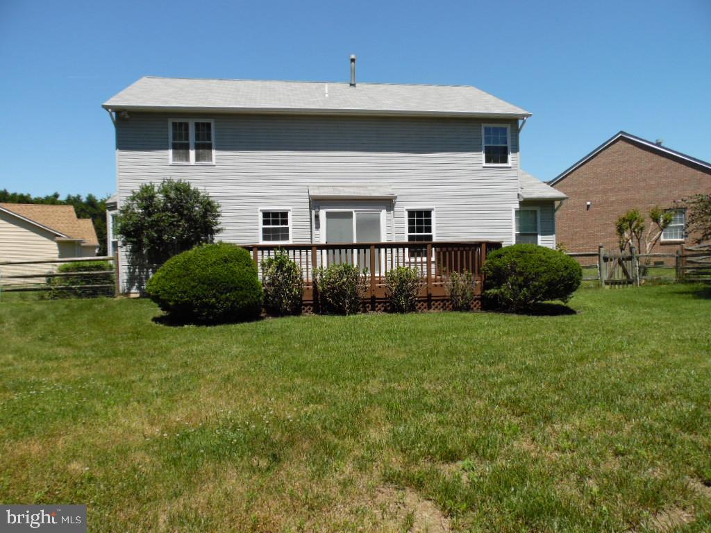 DORCHESTER - ST. CHARLES - Residential Lease