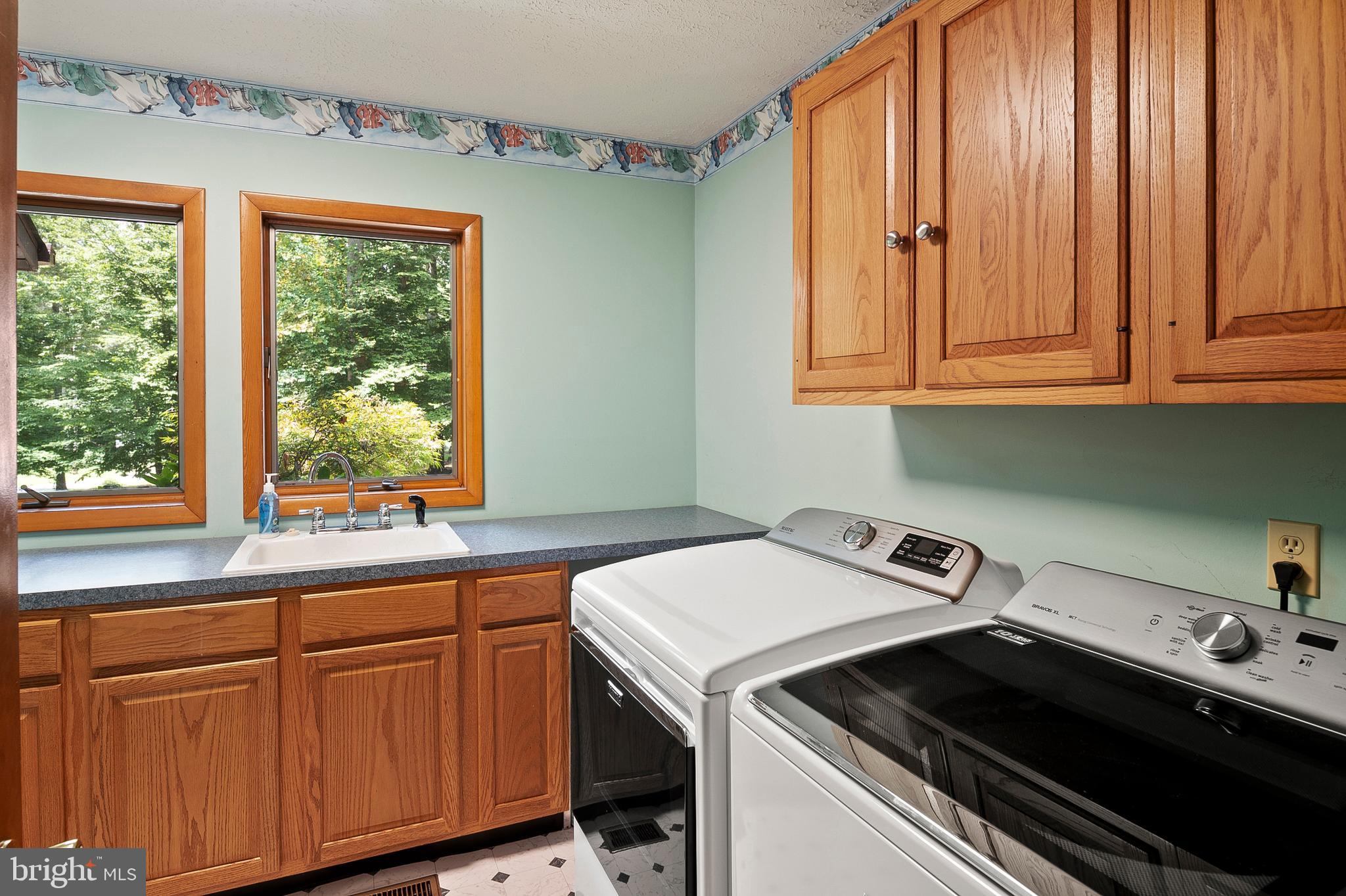 REGULARS - Residential