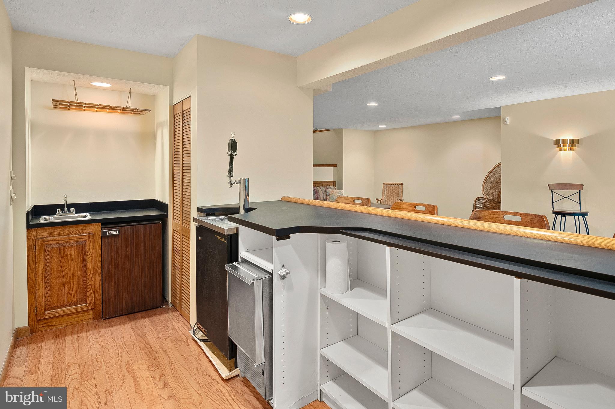 REGULARS - Residential