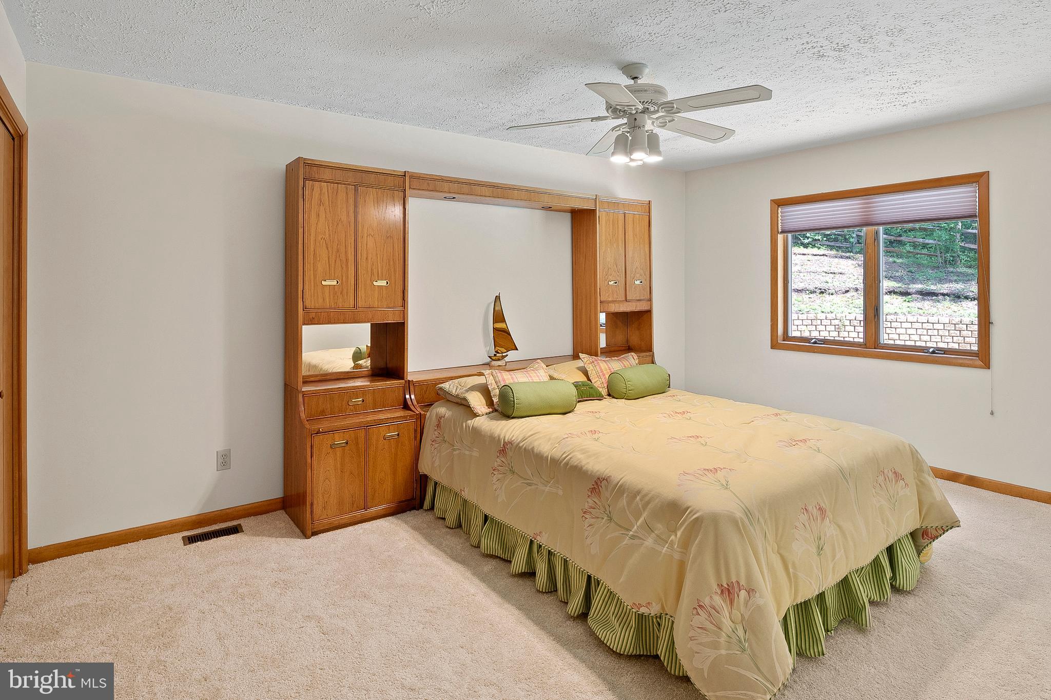 REGULARS - Residential