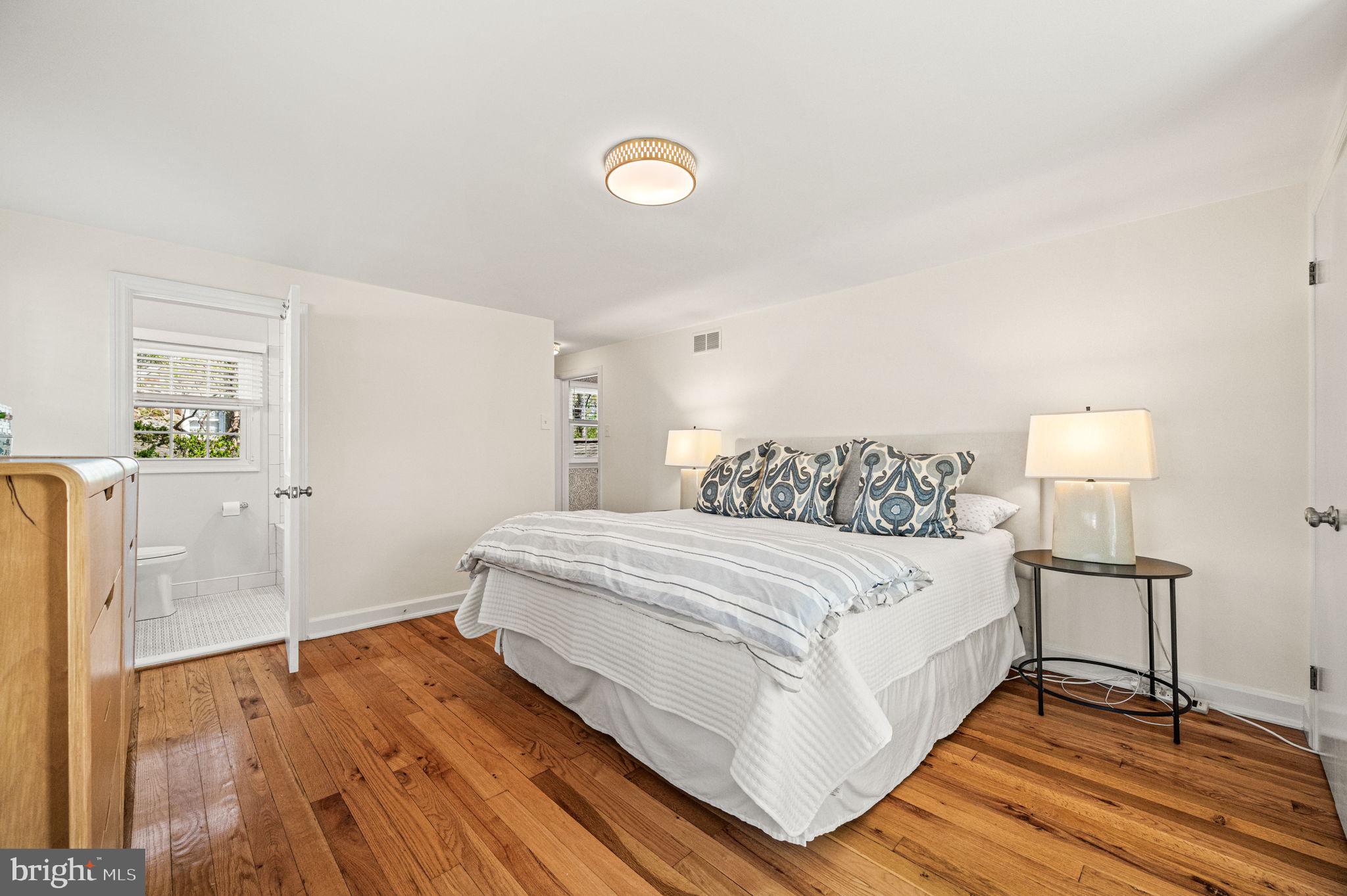 STRAFFORD VILLAGE - Residential