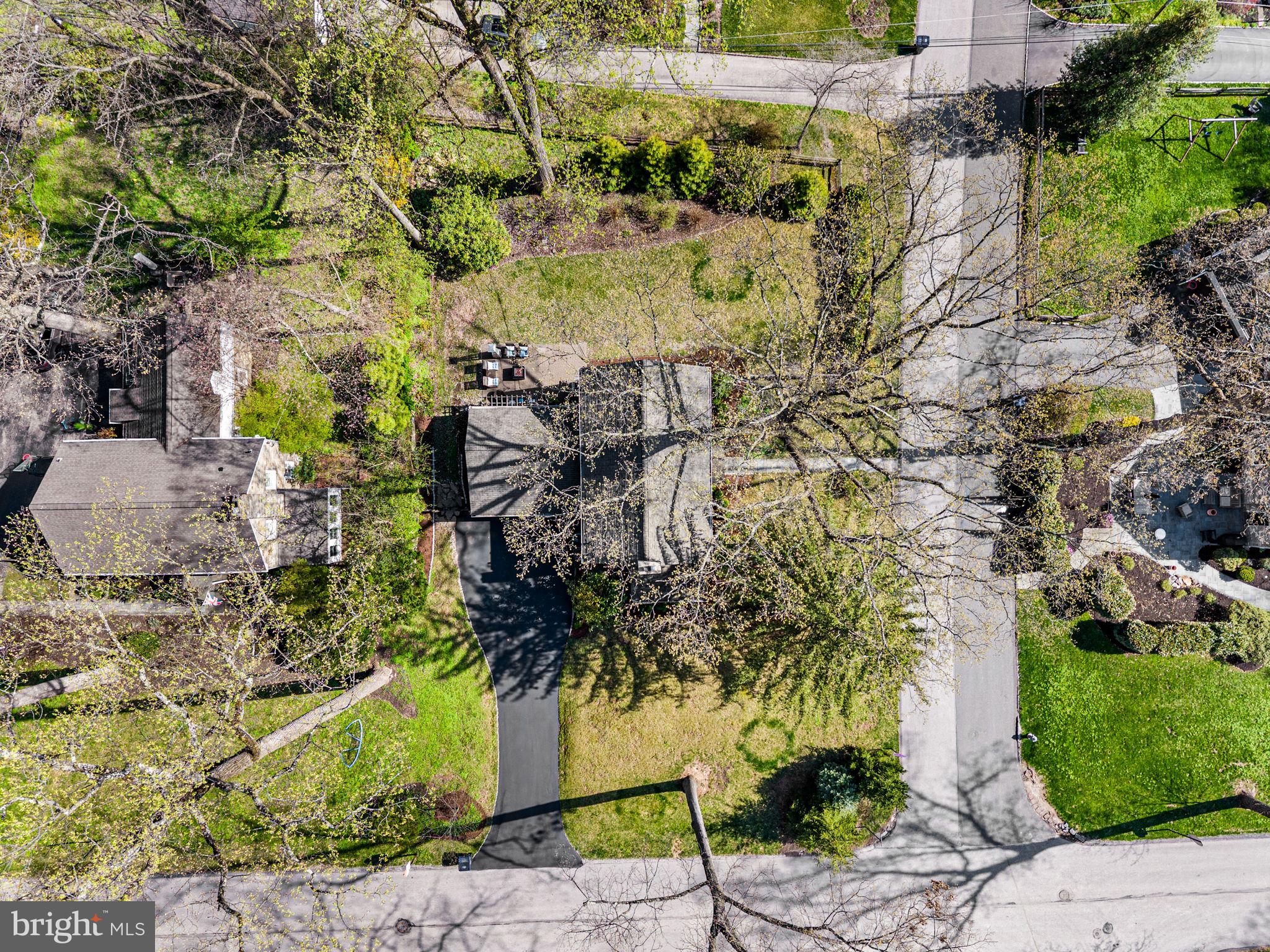 STRAFFORD VILLAGE - Residential