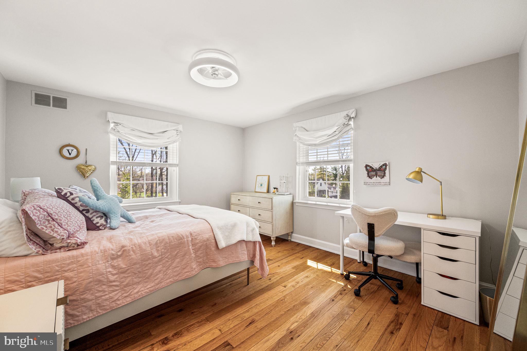 STRAFFORD VILLAGE - Residential