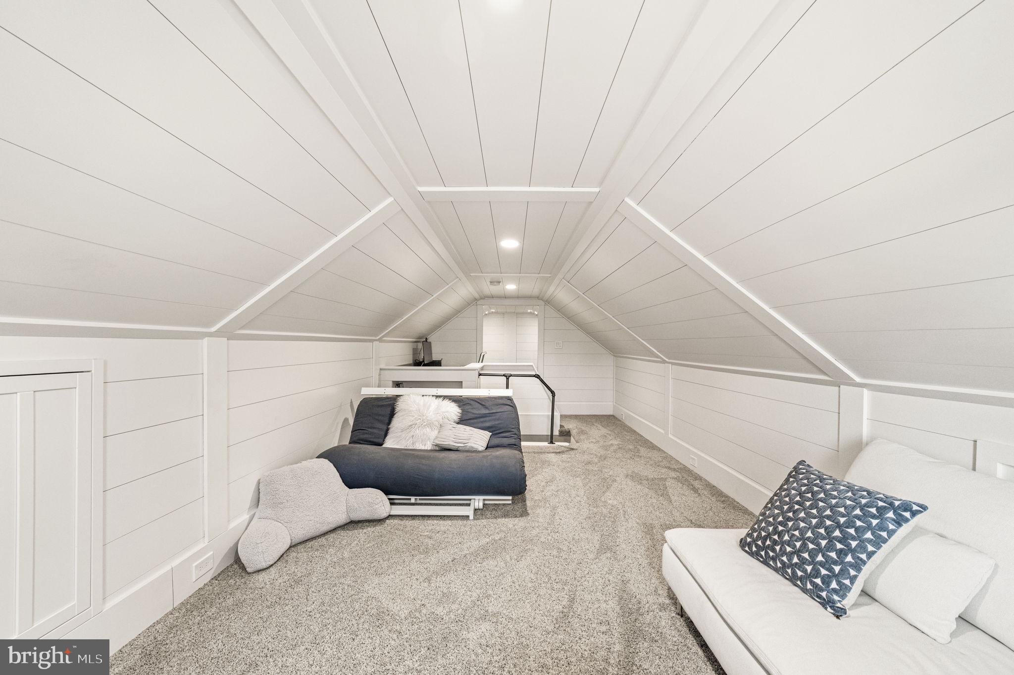 STRAFFORD VILLAGE - Residential