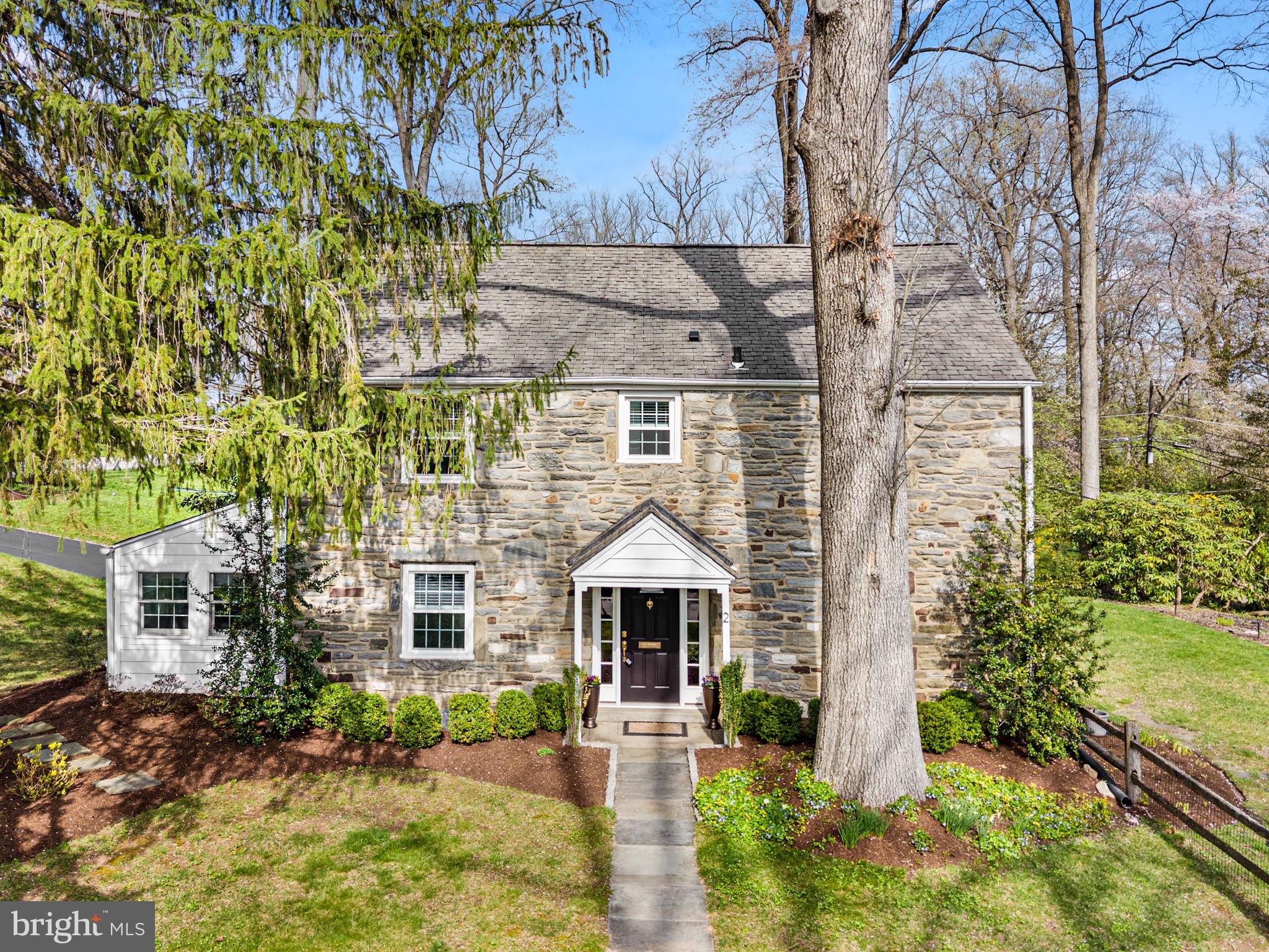 STRAFFORD VILLAGE - Residential