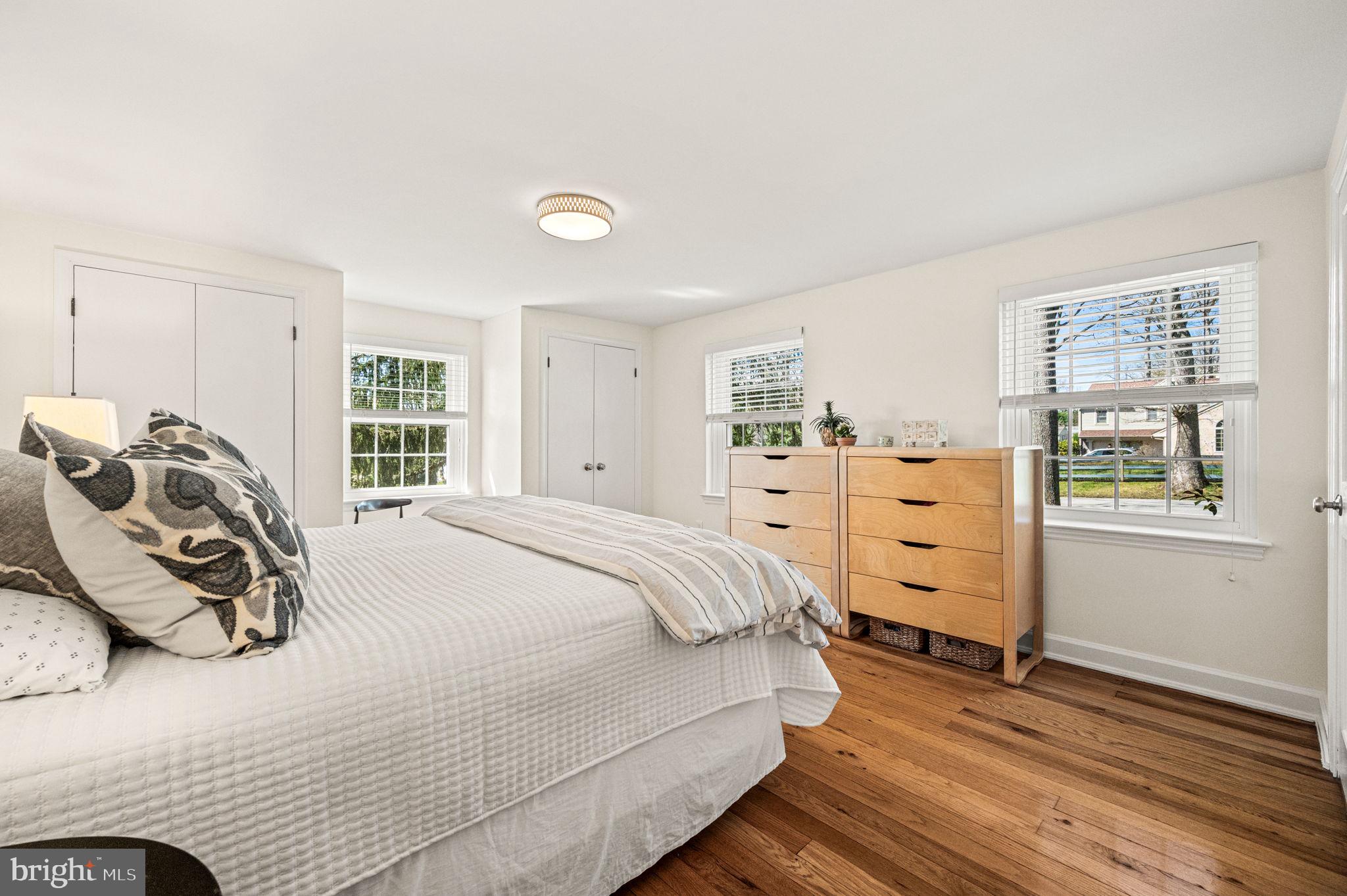 STRAFFORD VILLAGE - Residential