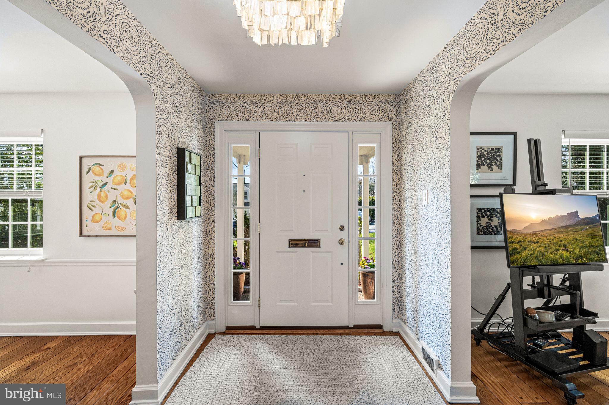 STRAFFORD VILLAGE - Residential