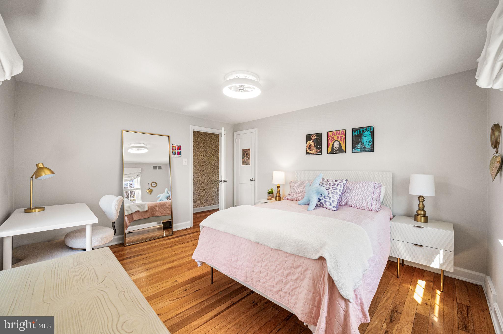 STRAFFORD VILLAGE - Residential