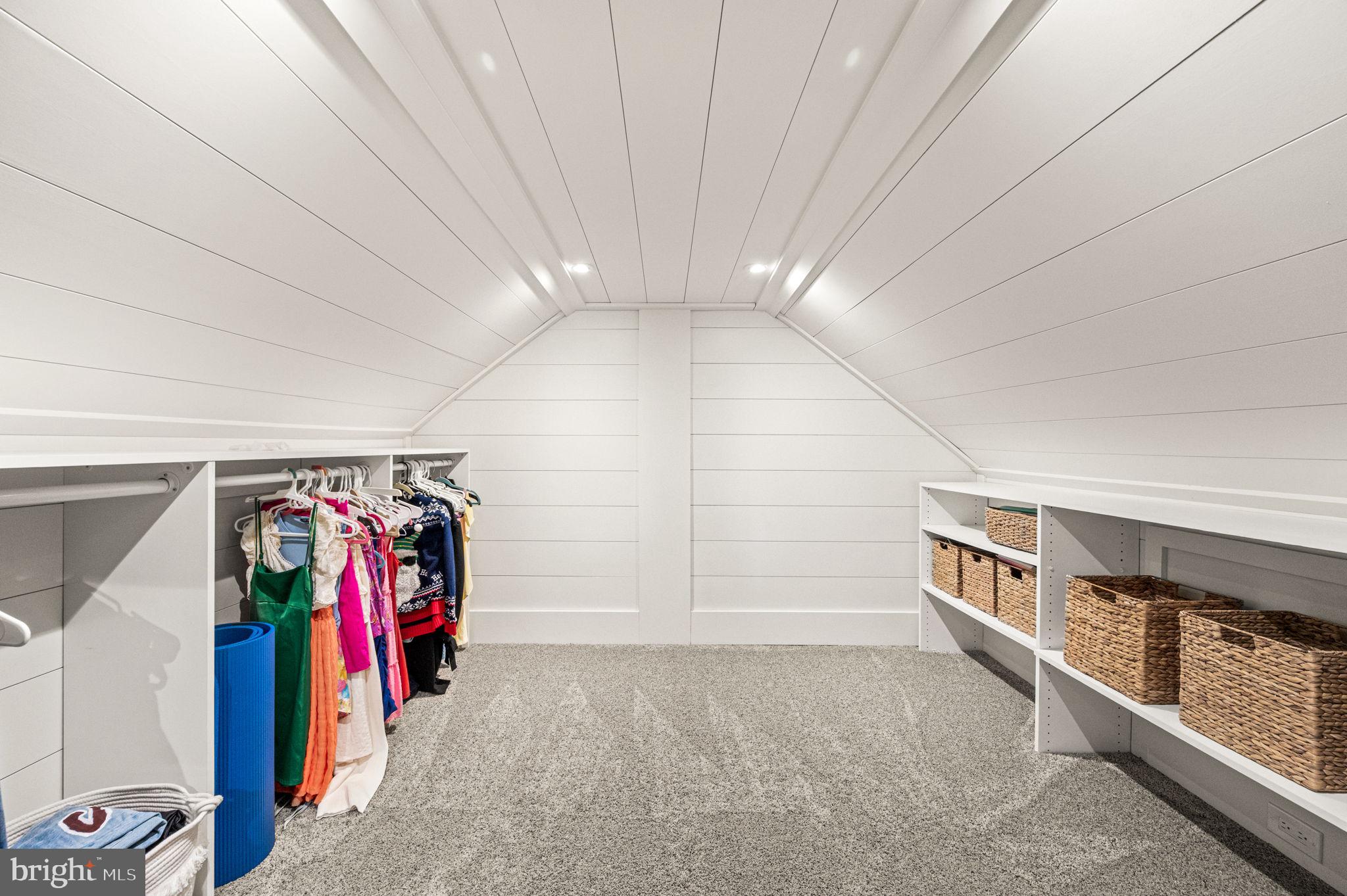 STRAFFORD VILLAGE - Residential