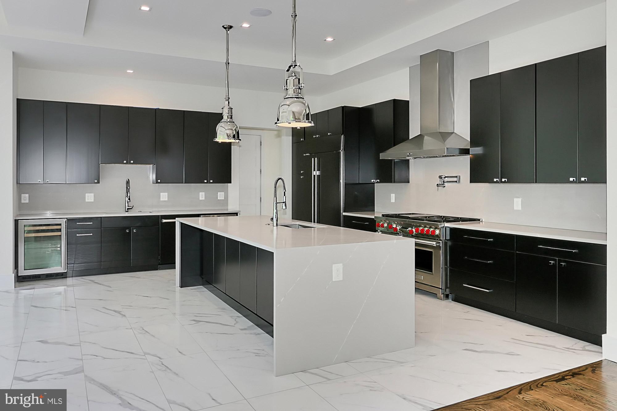 BELLEVUE FOREST - Residential