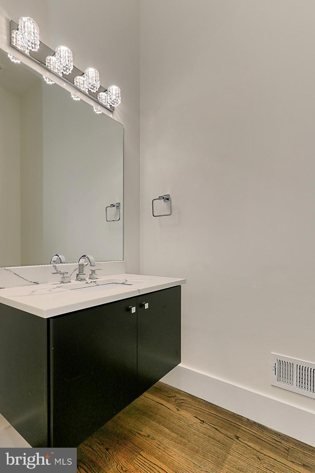 BELLEVUE FOREST - Residential