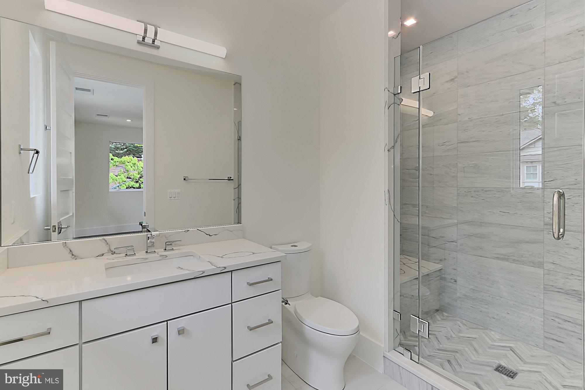 BELLEVUE FOREST - Residential