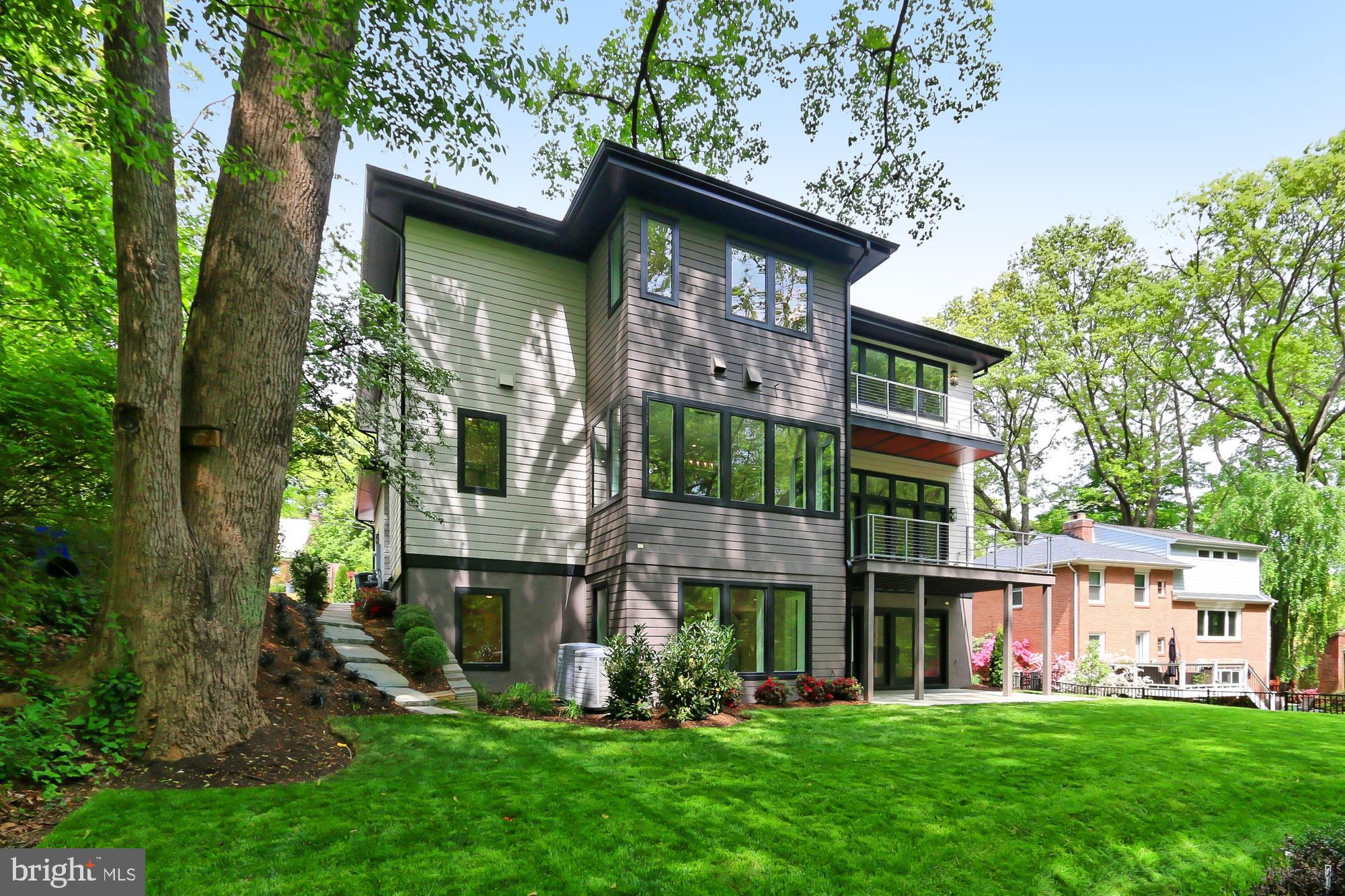 BELLEVUE FOREST - Residential