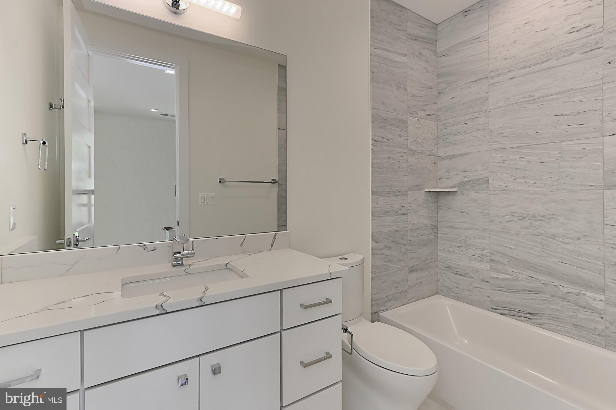 BELLEVUE FOREST - Residential