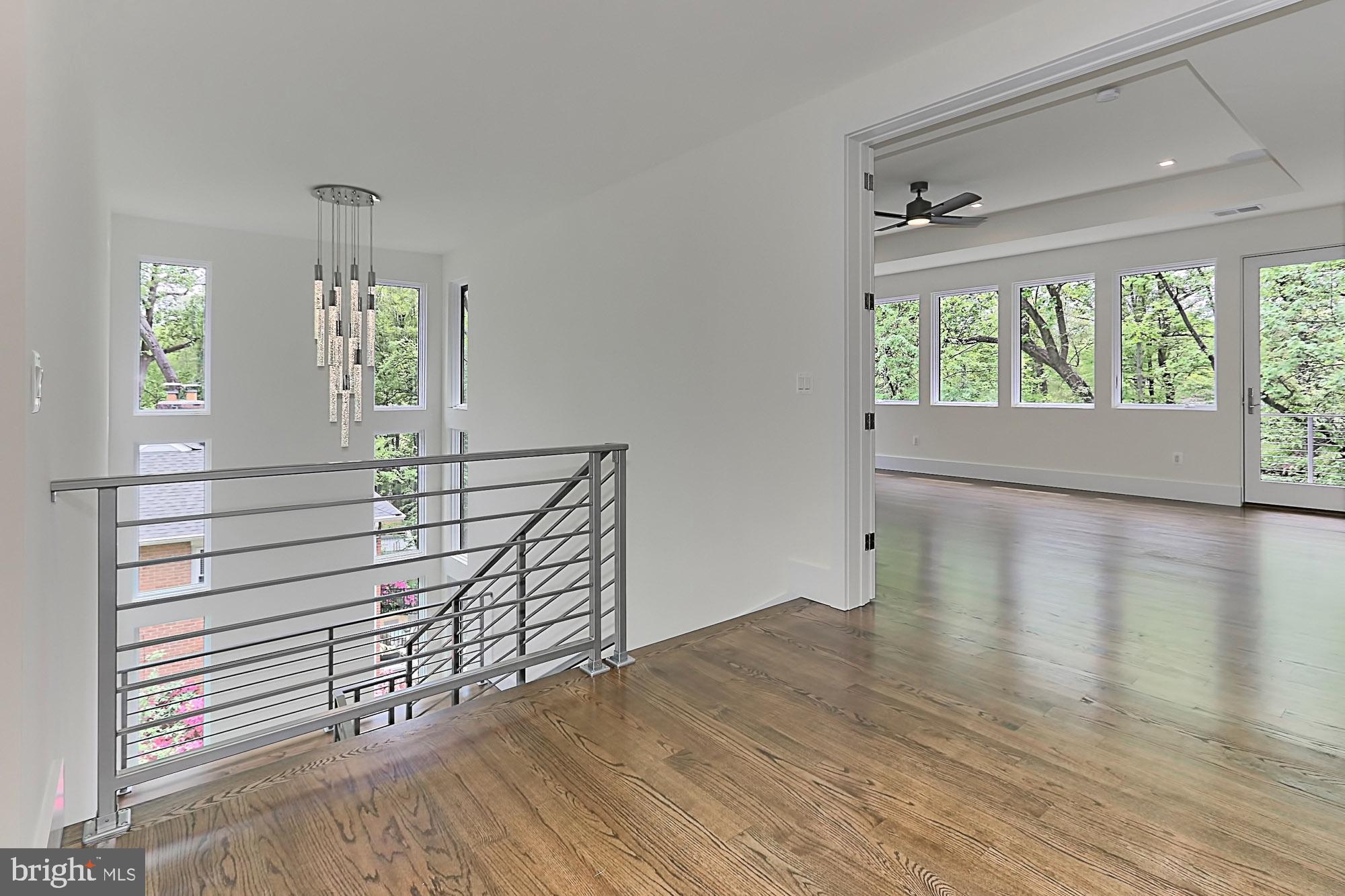 BELLEVUE FOREST - Residential