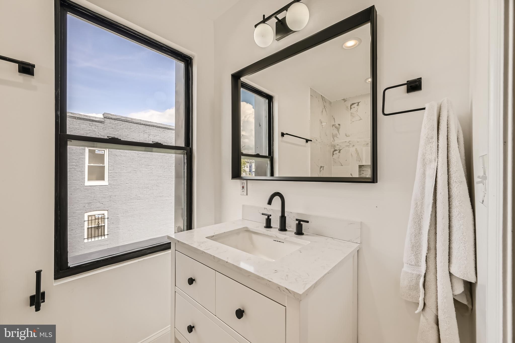 OLIVER - Residential