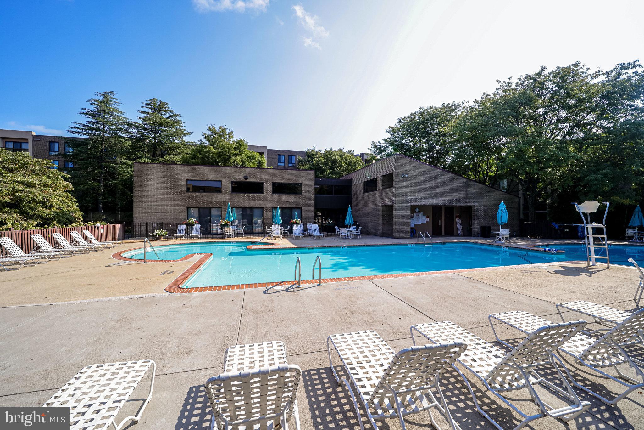 THE PLAZA - Residential